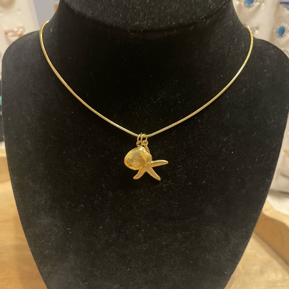 Family Statement SHIVE Necklace M16 2025 - Picture 3 of 4